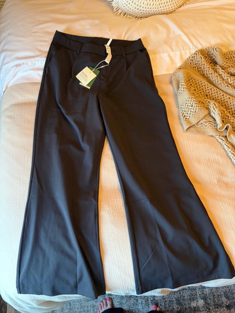 NEVER WORN: HALARA High Waisted Black Wide-Leg Flare Pants